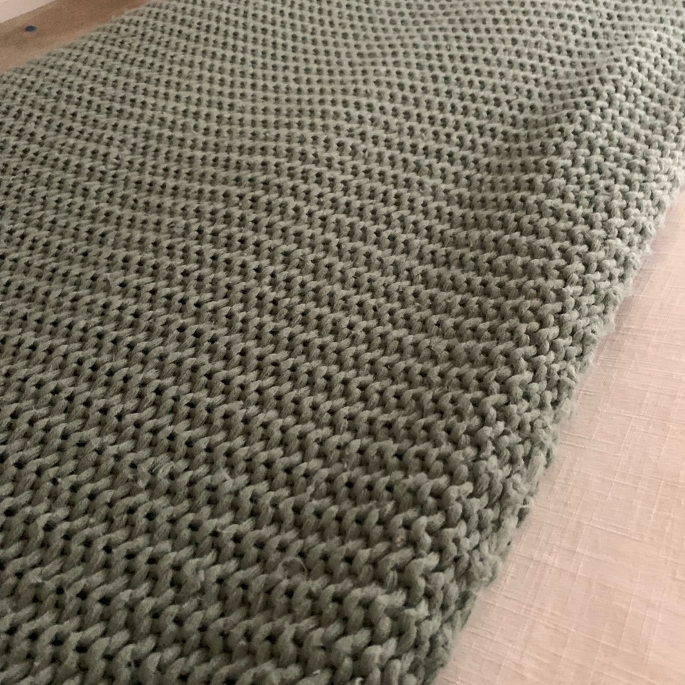 Casaluna king sage thick blanket